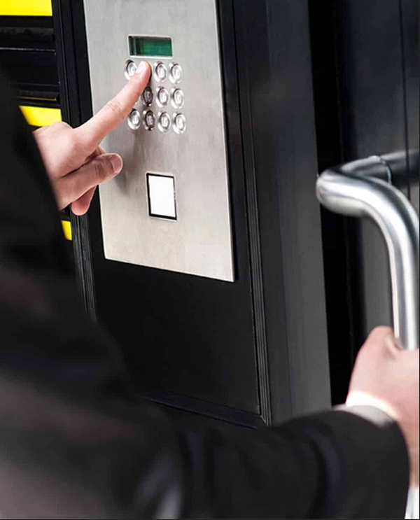 Locksmiths in Bethesda, MD offering commercial security solutions, including master key systems, high-security locks, and access control