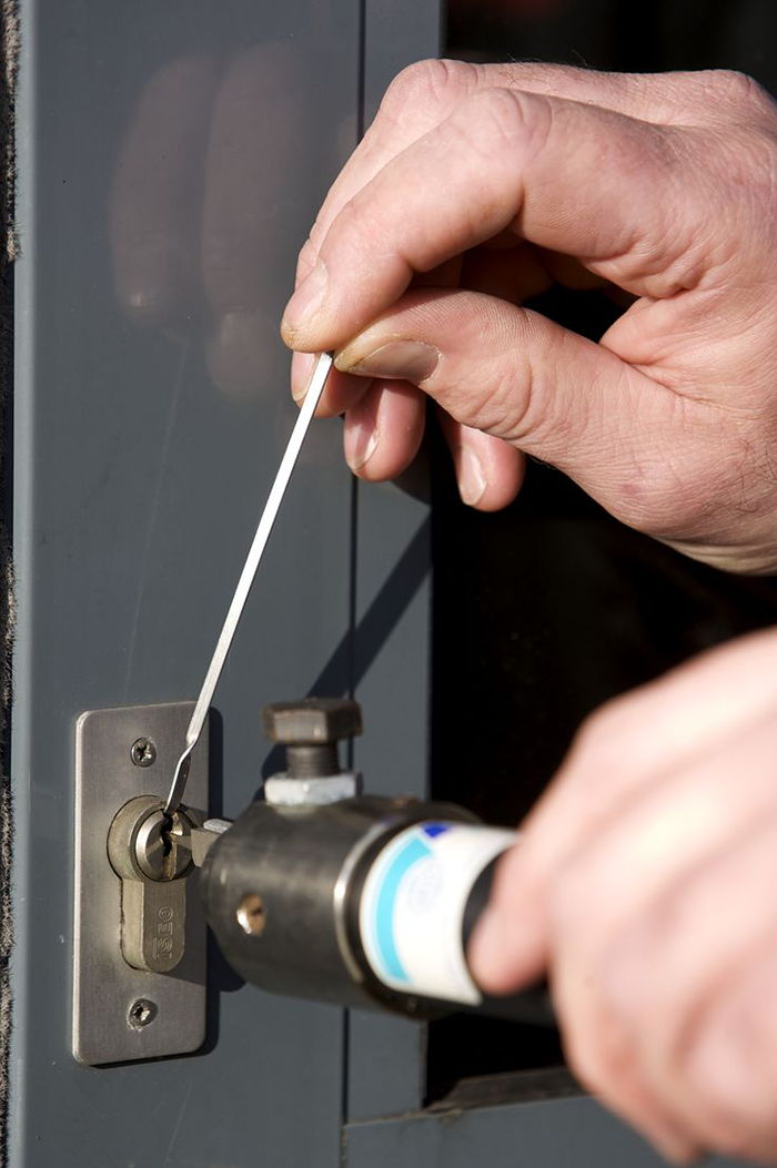 Commercial locksmith services in Germantown MD, including high-security locks, master key systems, and access control.